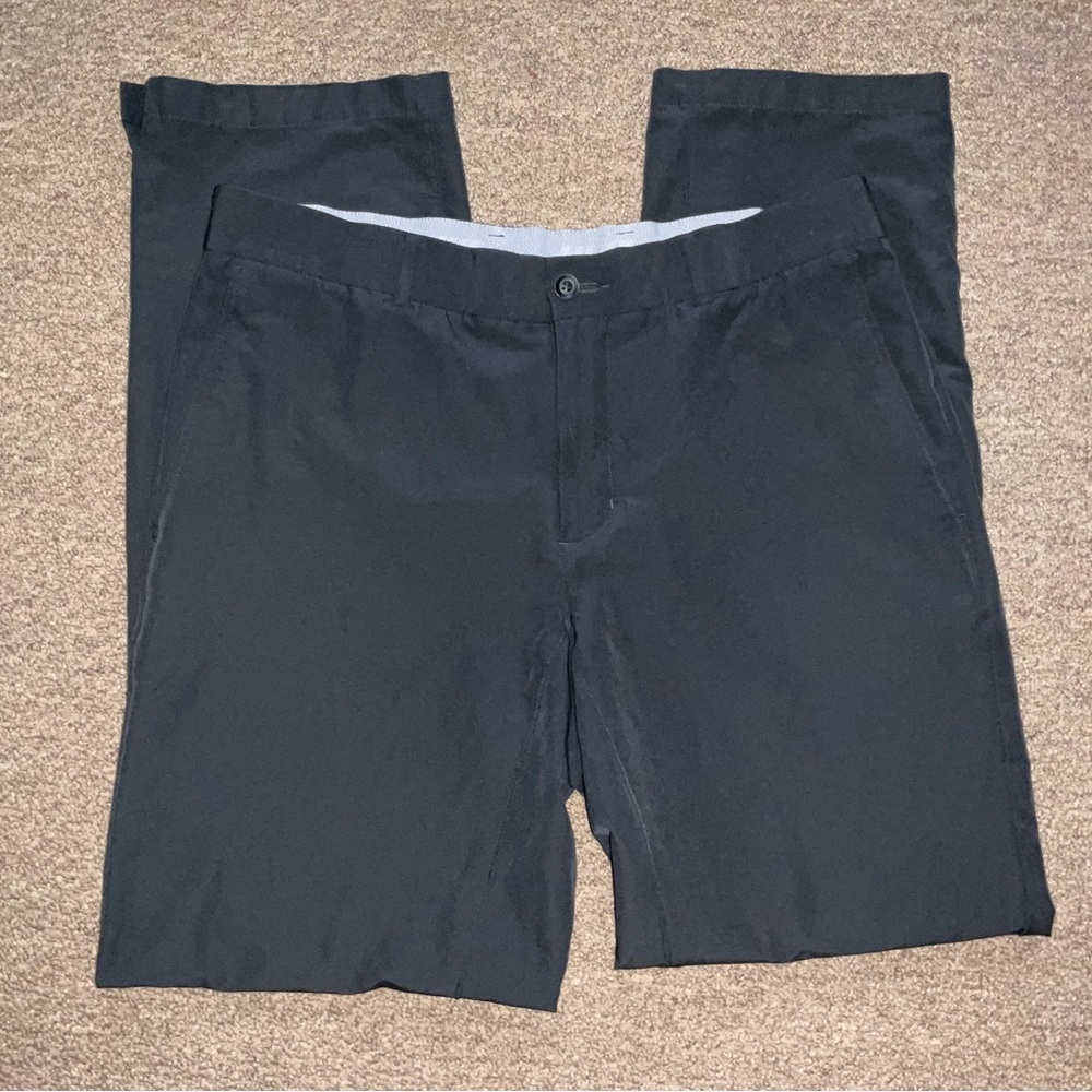 NWOT NikeGolf mens Black DriFit 32 X 32 Standard Fit Golf Pants